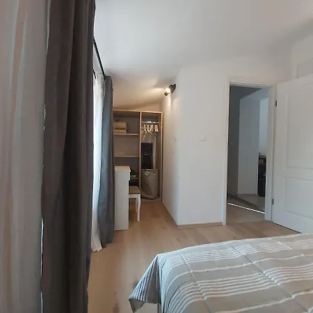 Casa Colone באלה